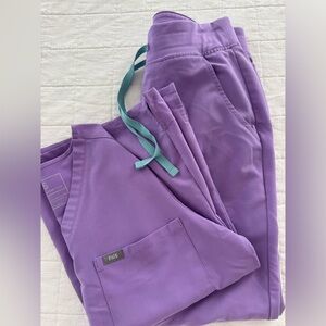 FIGS Technical Collection Scrub Set-Lavender